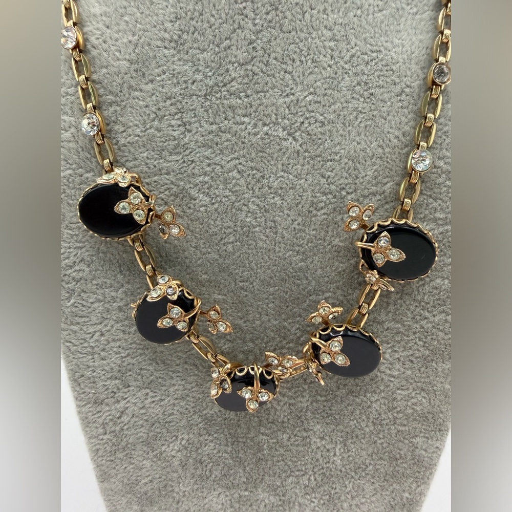Vintage Black and Gold Tone Necklace